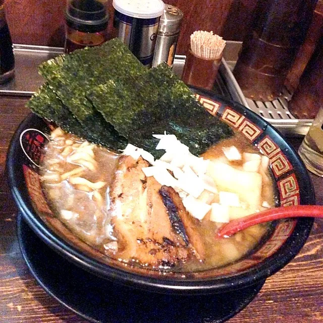 Snapdishの料理写真:煮干しラーメン|michiteruさん