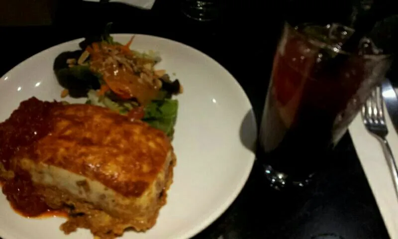 Snapdishの料理写真:Beef lasagna|lieanさん