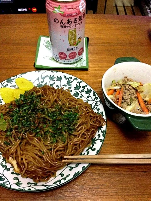 焼きそばと残りもの|ざいさん