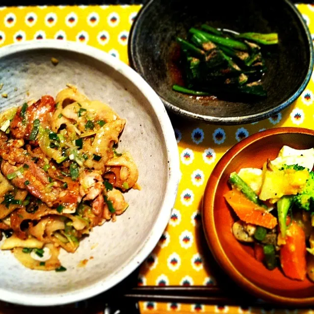 せせりと蓮根のネギ塩焼、牡蠣と温野菜のサラダ、ほうれん草のお浸し🐓|はなももさん