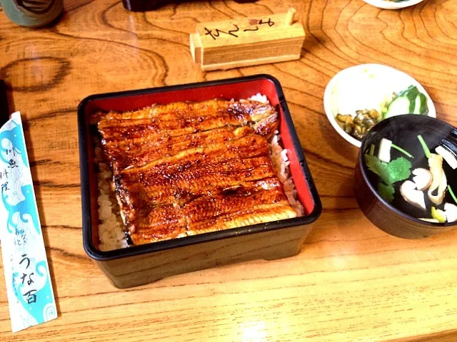 特上さきたて鰻重！|居酒屋地蔵屋の大将さん