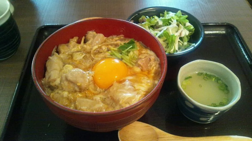 水郷赤鶏親子丼（根津 鶏はな）|kateさん