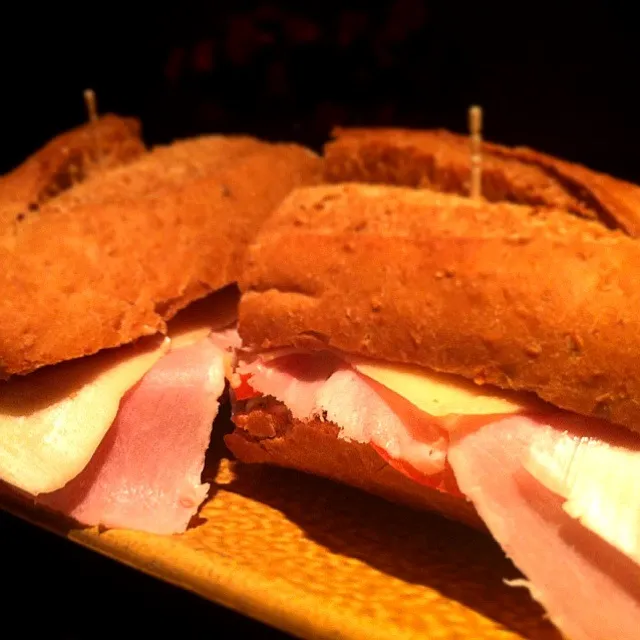 Ham and Cheese Baguette|Andy (All Taken By Me, For You)さん