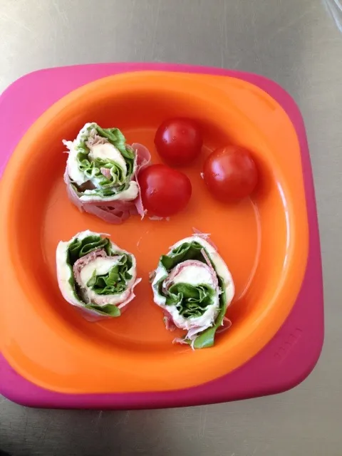 Sushi for child!!ham cheese and salad!!|pampulyさん