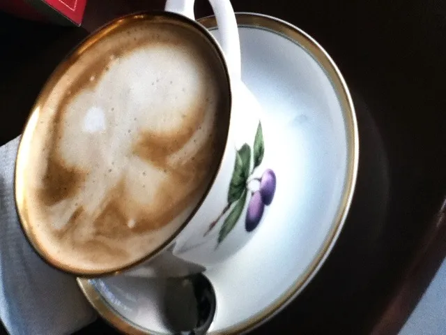 Snapdishの料理写真:Usagi's Latte!! 😍😍|ronie galarseさん