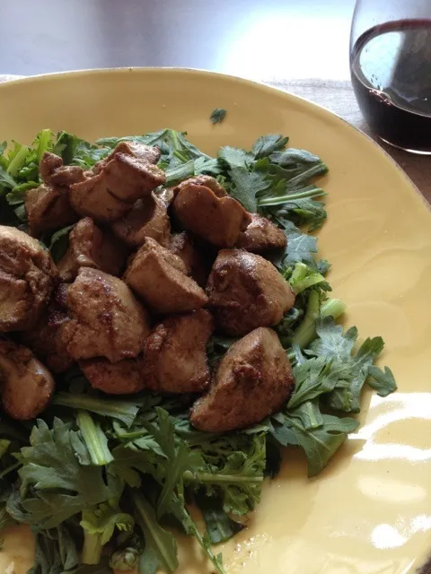 Chicken liver sauté with cumin on a bed of chrysanthemum greens|Masayo Nさん