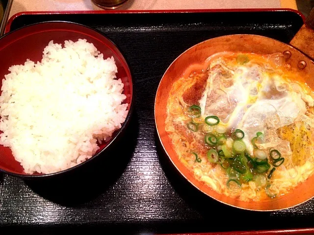 カツ丼|９３さん