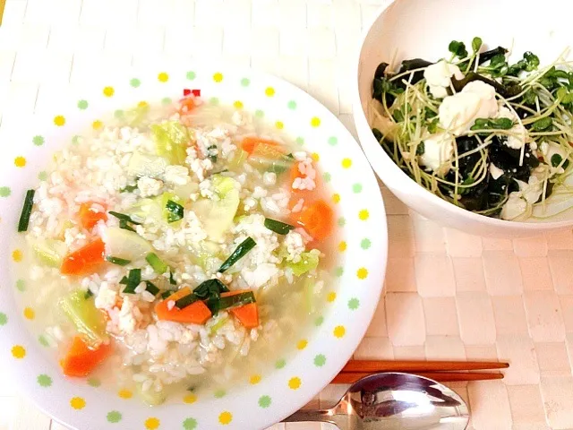 簡単スタミナクッパ
豆腐とワカメの簡単サラダ|こなつさん