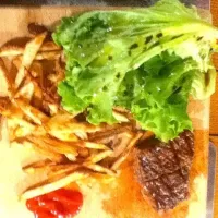 Steak and Chips with Lettuce :)|Imogen Barrettさん