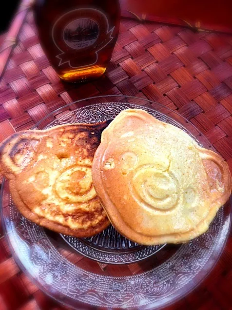 Snapdishの料理写真:Bear Pan cake🐻ホットケーキ|🌈Ami🍻さん