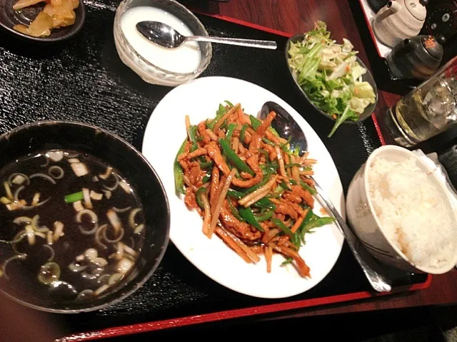 チンジャオロース！定食|居酒屋地蔵屋の大将さん