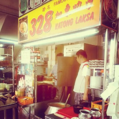 famous Katong laksa|genさん