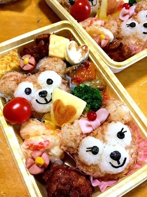 ダッフィーとメイちゃんのお弁当＊|みやさん