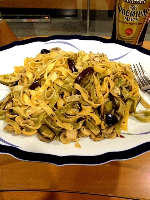 マッシュルームと茄子のパスタ〜チーズ醤油風味|ロッソさん