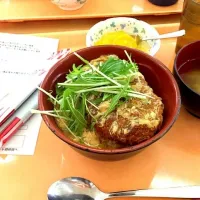 あんかけカツ丼！|pikaruさん