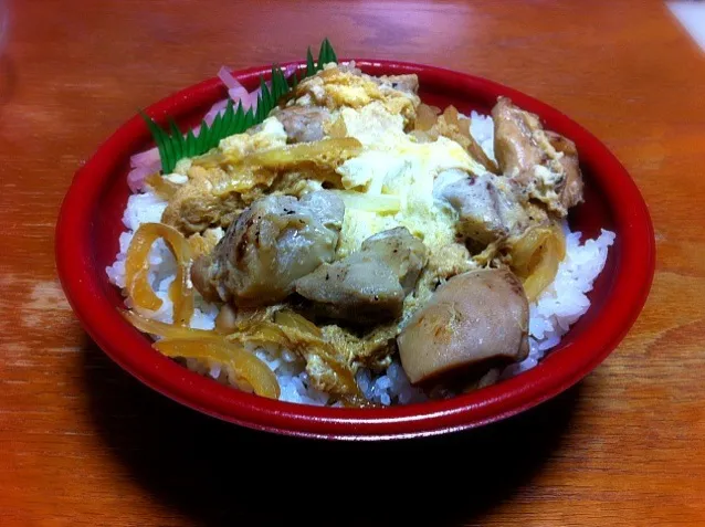 炭火焼き鶏の親子丼|まっすーさん