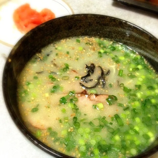 豚骨ラーメン&明太子ご飯♪|ごるびーさん