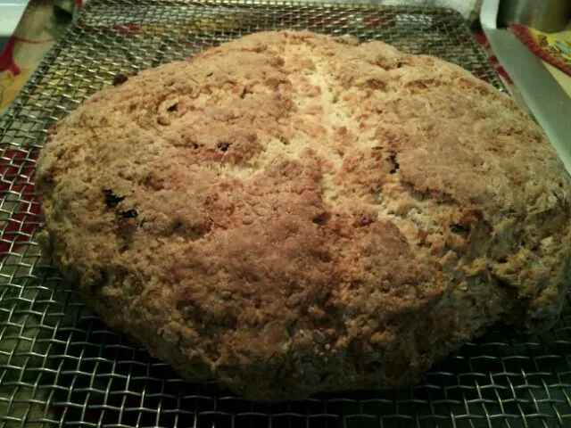 Almond Irish Soda Bread|Dan Zarinさん