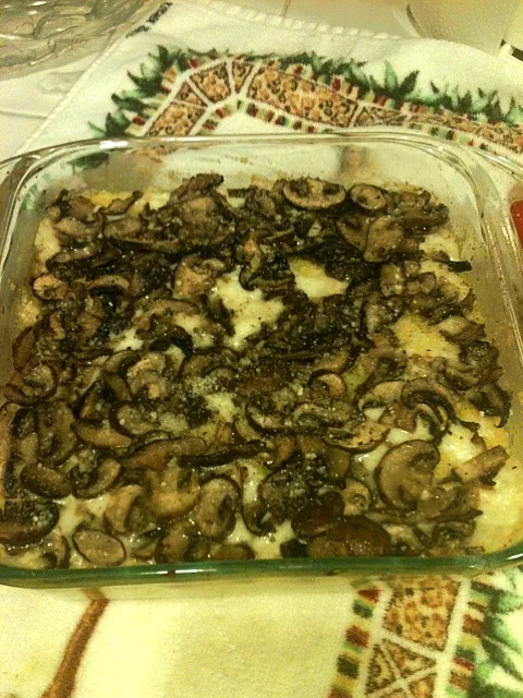 Snapdishの料理写真:Polenta Gratin with  Mushrooms and Fontina|Victoria Silverさん