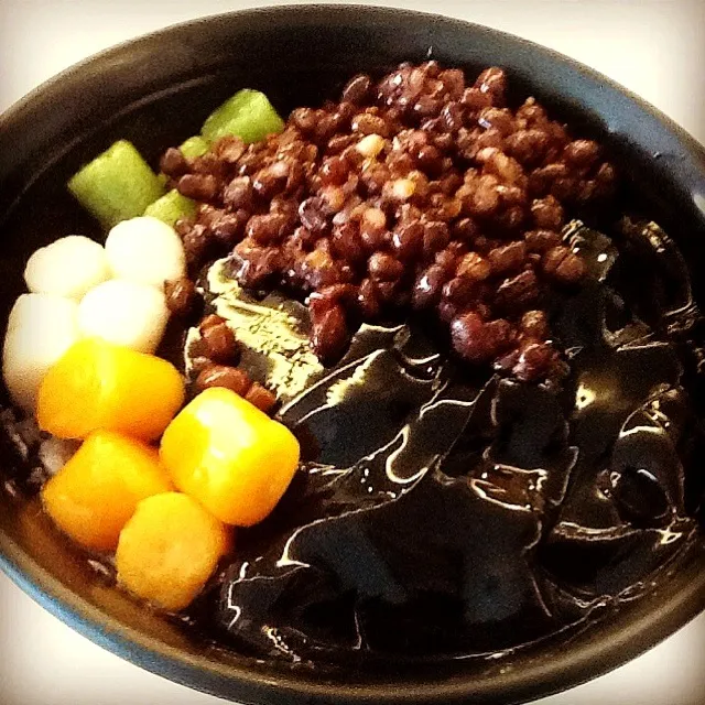 Blackball desserts|jonathan yeさん