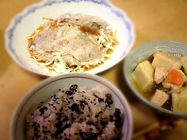 なんでもないけど赤飯   野菜と豚肉の重ね蒸し  高野豆腐の含め煮|りつ(*≧艸≦)さん