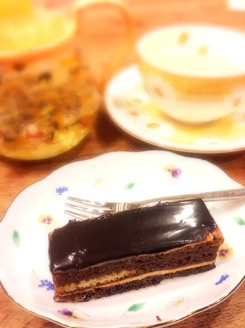 Opera with herb tea|tonさん