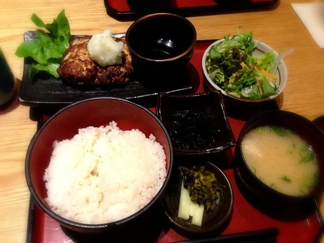 鳥肉の豆腐ハンバーグ|さつまいももんさん