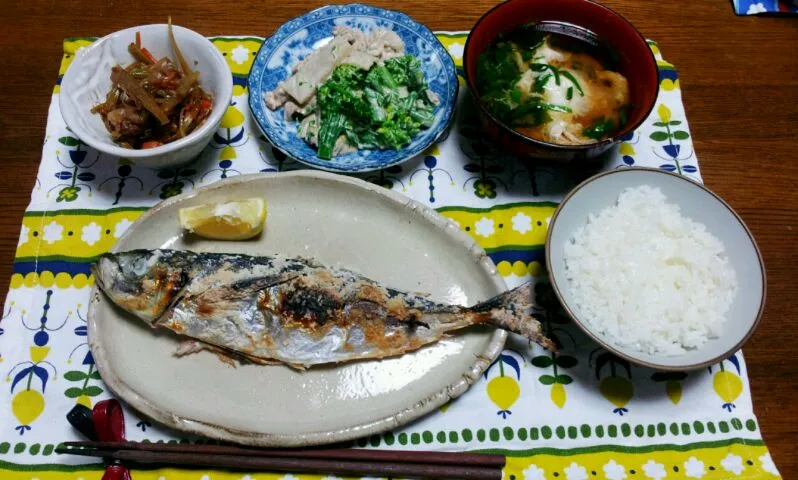 晩御飯(ウド料理とあじの塩焼き)|シェリリンさん