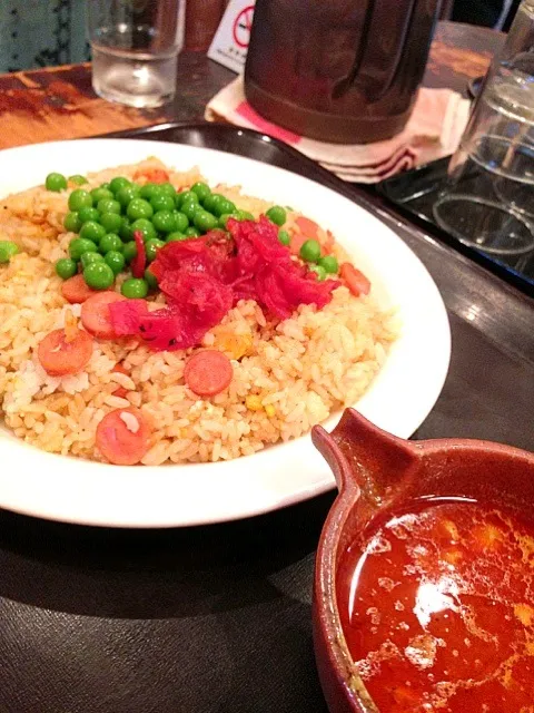 カレー炒飯＆チキンカリー🐓|おかっぴーさん