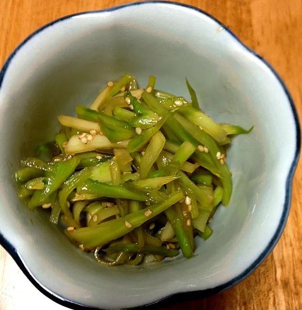 ブロッコリーの茎のきんぴら|釣り大好き♪さん