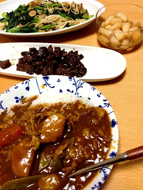 ゴロゴロ野菜のスパイシーカレー♥らっきょは手づくり|あいさん