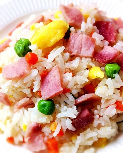 Fried rice with ham|MoONaaE'さん