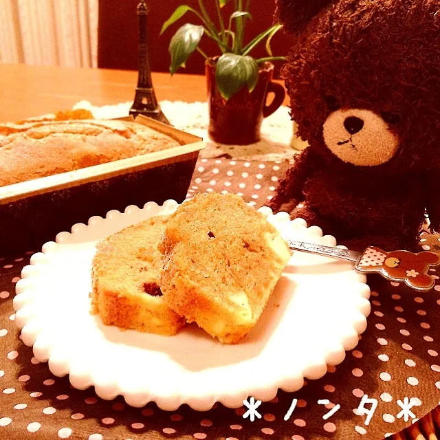 HMでチョコっとレアチーズパウンドケーキ♡レシピ付|＊ノンタ＊さん