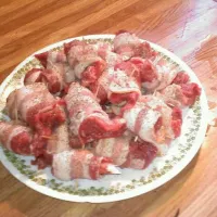 Beef tenderloin warped in pepper bacon|Valery Larsonさん