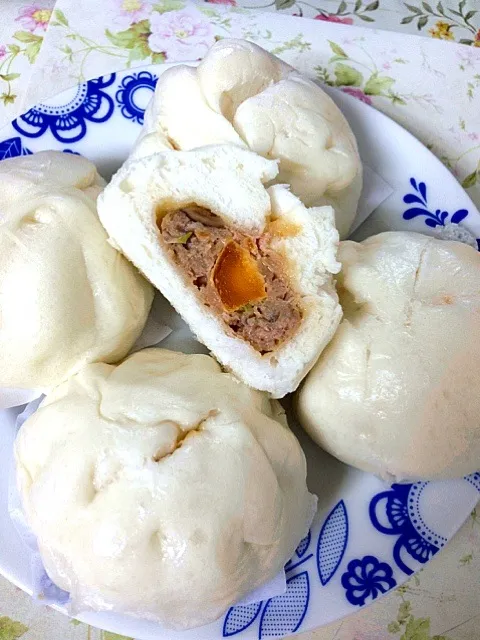 Pork bun ซาลาเปาไส้หมูสับ|SuperNuj Jutamasさん