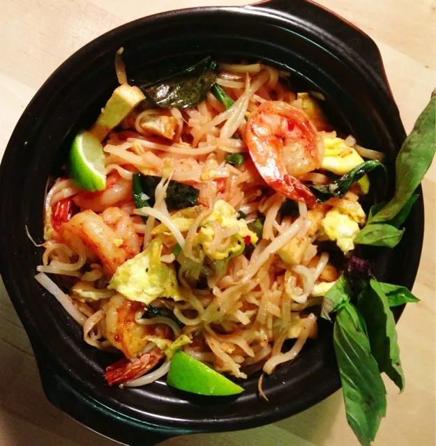 Shrimp Pad Thai|Leo D.さん