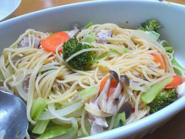 蒸し鶏と野菜のパスタです。|池松 来さん