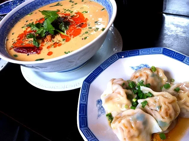 担々麺と水餃子|南粉伊さん