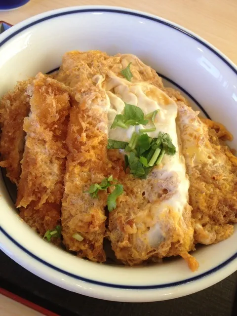 かつ丼|おぎしょーさん