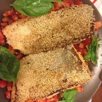 Pan-fried salmon with sesame|Nopparat Cさん