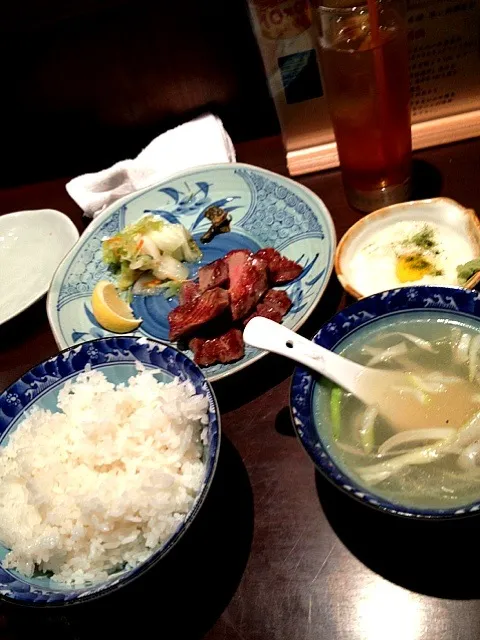 Snapdishの料理写真:仙台牛タン定食|akikoさん