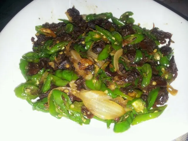 Baby clam with green chillies|Ct Redzさん