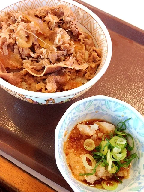 おろしポン酢牛丼|瞶さん