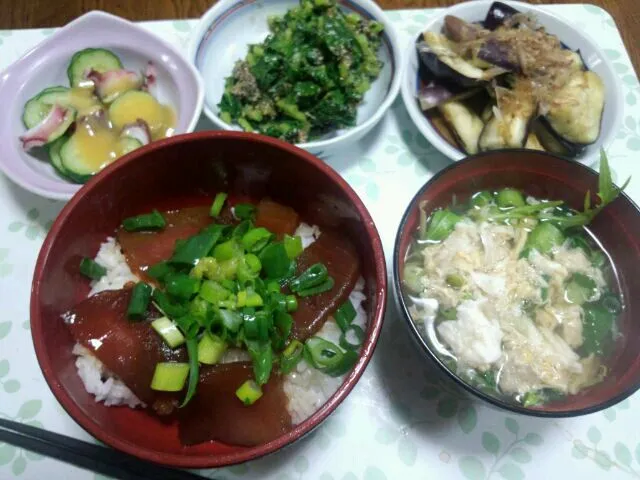 ある日の晩ご飯　鮪漬け丼|咲夢さん