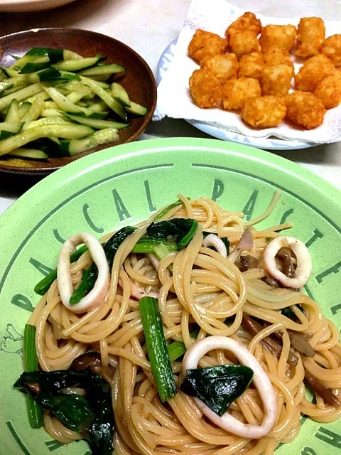 Snapdishの料理写真:イカとキノコの和風パスタ|さやか丸さん