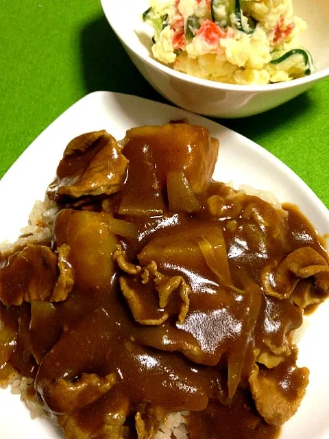 初『こくまろ』でシンプルカレー(｡-∀-｡) スパイシーさでいつものゴールデンカレーの勝ちかな〜⁇|naoさん