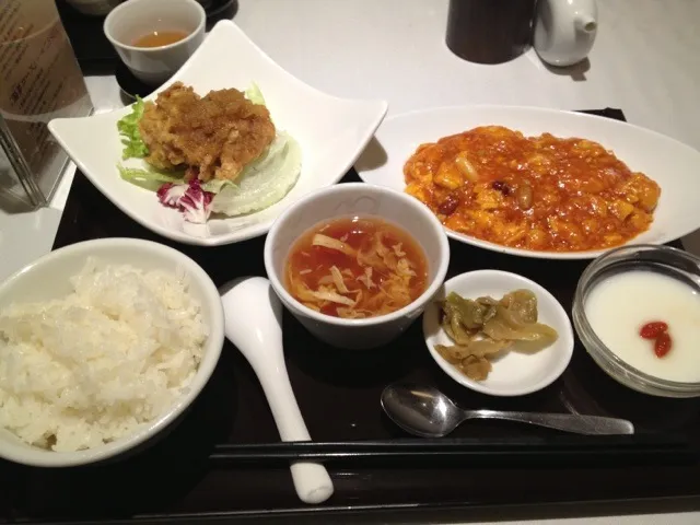 日替わり定食（海老チリと唐揚げ|おっちさん