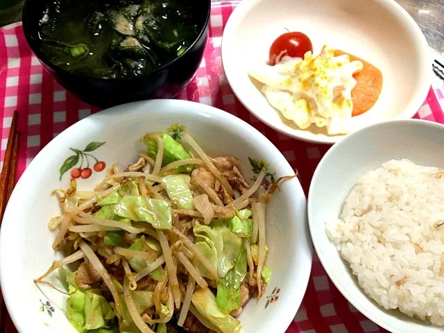 野菜炒め定食   メガわかめ味噌汁付き|ハルさん