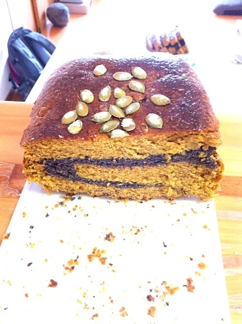 Pumpkin bread with poppy seeds.|Tatyana Khingeevaさん