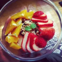 today's acai bowl♡|(๑❛ั ॄ❛ั๑)alohaさん